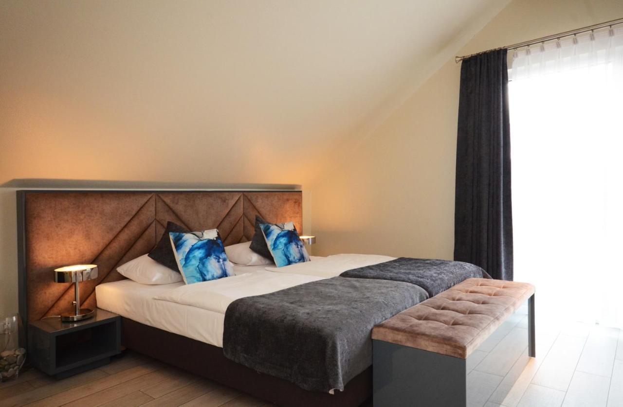 Apartamenty Biala Sowa Czarna Gora シェンナ エクステリア 写真
