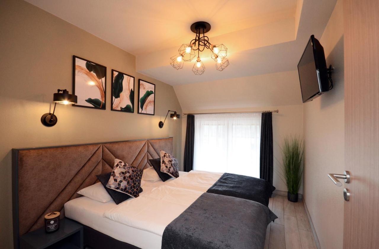 Apartamenty Biala Sowa Czarna Gora シェンナ エクステリア 写真